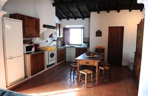 Redondo Cottage | Traditional Alentejo estate with swimming pool and children's playground.