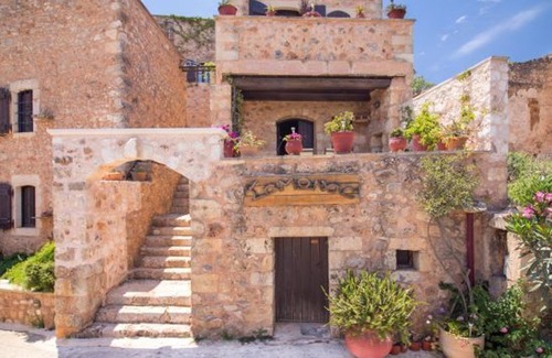 Samonas Villa | Traditional Crete Villa | Villa Blue.