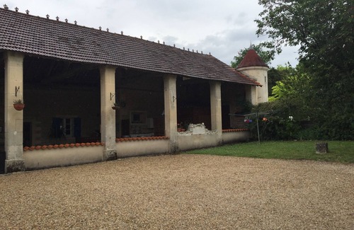 Bagnizeau House | Traditional French Holiday family gite. Heated pool-shaded play area-big garden