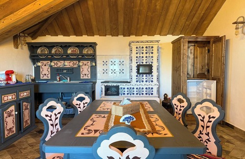 Bran House | Traditional House with hot tub and sauna in Bran - Casa de la Nuci