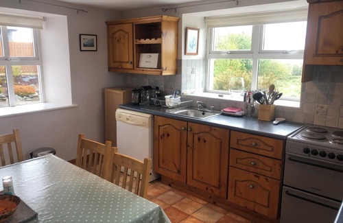 Killarney Cottage | Traditional Irish Cottage in Aghadoe With Stunning Views