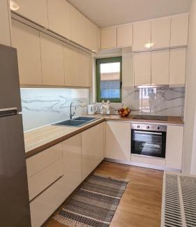 Asprogerakata House | Traditional Lazarata House