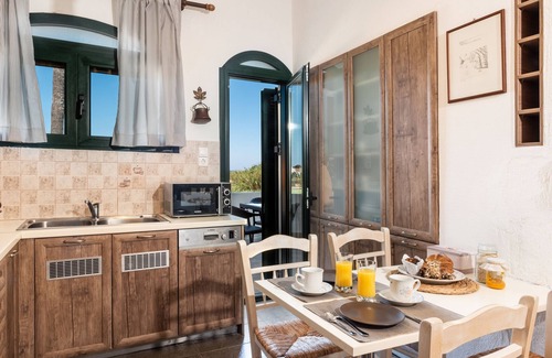 Rapaniana Cottage | Traditional Seaside Cottage - Chania
