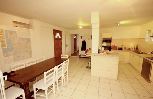 L'Epinay-le-Comte House | Traditional stone French country house.