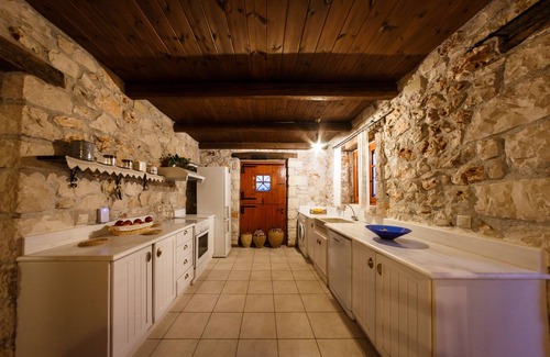 Askos Villa | Traditional Stone Villa Melite with private heated Swimming Pool