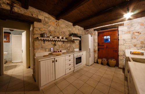 Askos Villa | Traditional Stone Villa Melite with private heated Swimming Pool