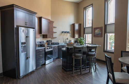 Franklin Apartment | Trails to Ales Liberty Suite 1