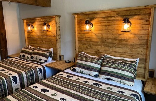 Ohiopyle Hotel | Trailside Hotel Minutes to Fallingwater Dbl Queen