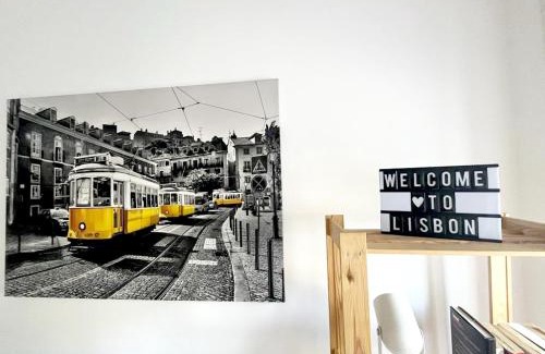 Santo Amaro Apartment | Tram House @ Lx Factory!