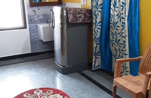 Coimbatore Apartment | Tranquil Abode: 5-Bedroom Home for Five Guests in Coimbatore