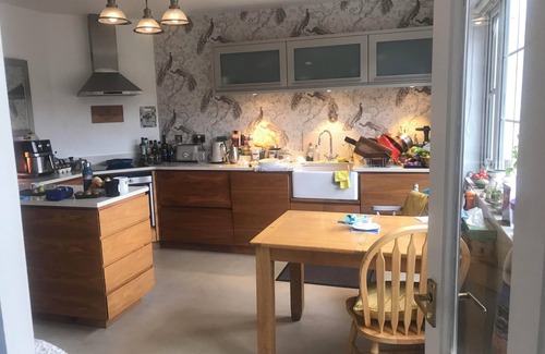 Leap Ski Chalet | Tranquil 1-bedroom chalet in Skibbereen, Co Cork, Ireland.