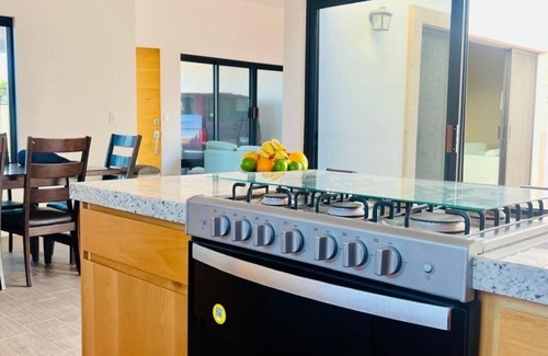El Centenario House | Tranquil 3-bedroom house in El Centenario with WiFi