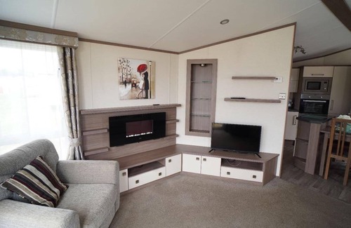 King's Lynn Cabin | Tranquil 3bedroom Caravan Pets Stay Free