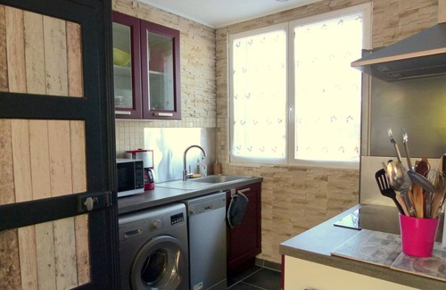 Couleuvre Cottage | Tranquil Getaway: Cozy Home with Garden, Near Activities & Bike Trails