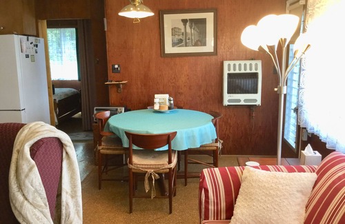 Ellsworth Cottage | Tranquil Lakefront Cottage Near Acadia Nat’l Park.