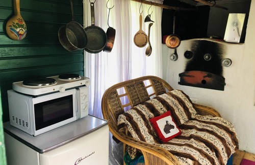 Avesta Cottage | Tranquil Lakeside Cottage Retreat
