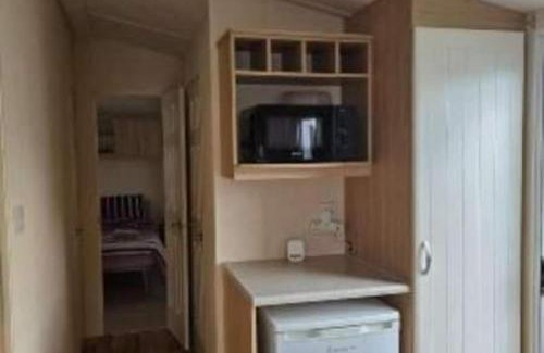 Crowle House | Tranquil Lodge Retreat in Scunthorpe Countryside