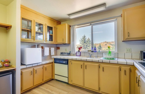 Maricopa House | Tranquil Maricopa Retreat w/Pool + Hot Tub