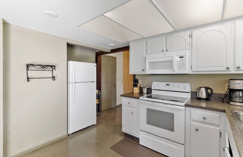 North Port House | *Tranquil Oasis* Near *Warm Mineral Springs*