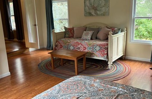 Bethlehem Apartment | Tranquil setting in the hills of Litchfield