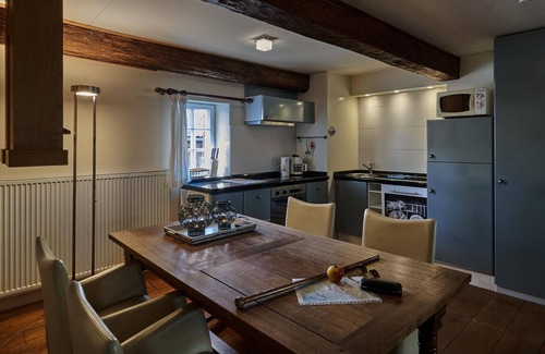 Mesch Apartment | Tranquil Stay in Limburg