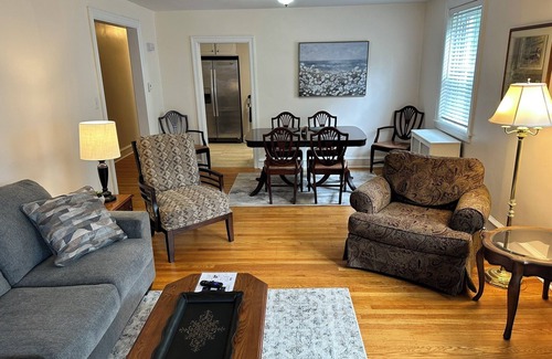 Bryn Mawr Apartment | Tranquil Two near Bryn Mawr College
