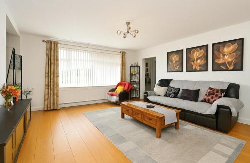 Tilney Fen End House | "Tranquil Village Hideaway Bungalow"near Kings Lynn