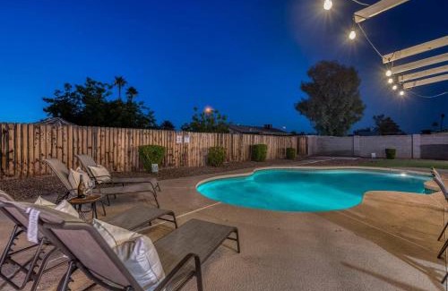 Mesa House | Tranquility 4 Bedroom With Free Heated Pool!