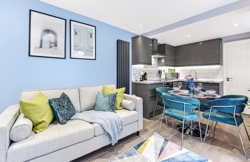 Upper Edmonton Apartment | Tranquility in Bloom: Refreshing 2BR Apartment