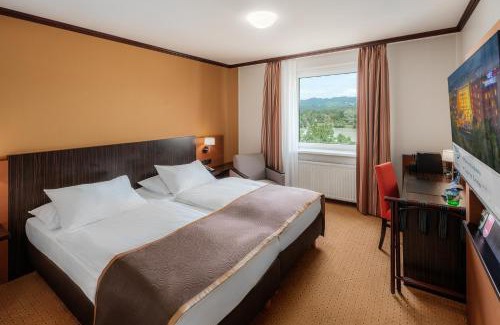 Linz Hotel | Trans World Hotel Donauwelle