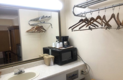 Hazen Hotel | Travel Inn Hazen