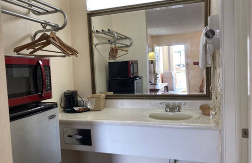 Hazen Hotel | Travel Inn Hazen