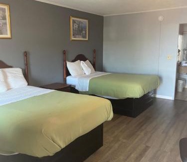 Broadview Hotel | Travel Inn