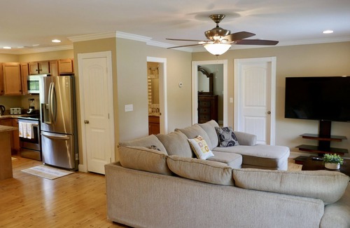 Veazie Apartment | Travel light long-term (safe & relaxing)special discount for travel nurse