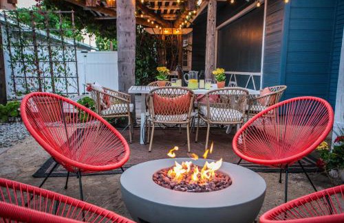 Willmore Apartment | Traveler's Choice Central Location, Prkg & Patio LBD