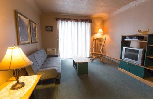 Drummondville Hotel | Travelodge by Wyndham Drummondville