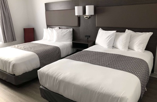 Rigaud Hotel | Travelodge by Wyndham Rigaud