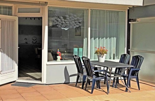Echt House | | Travl.is Expats | NL # Real