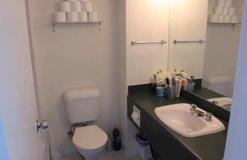 North Ward Apartment | Treat yourself, fun in the sun at The Aquarius