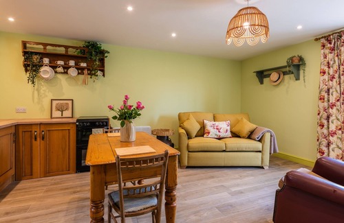 Cowbridge House | Tredodridge Barn Retreat