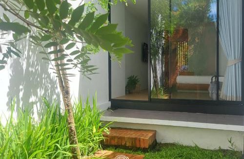 Lang Suan Hotel | Tree Space Living