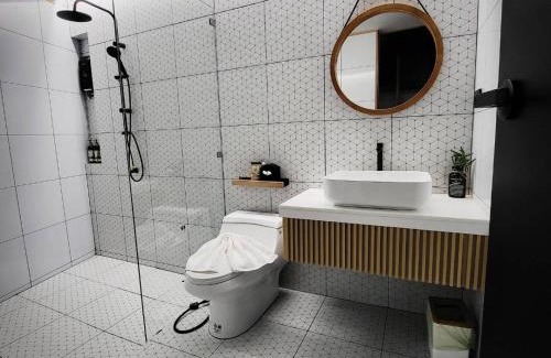 Lang Suan Hotel | Tree Space Living