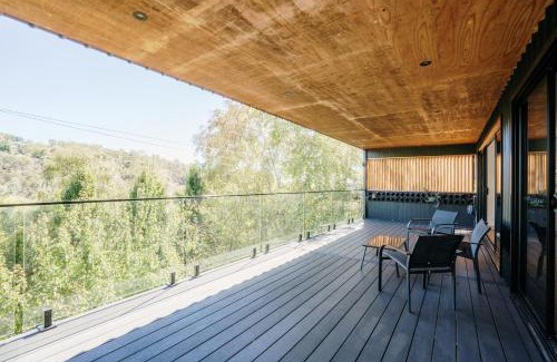 South Launceston House | Tree Top Haven Itas