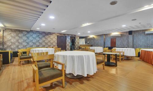 Bhowanipore Hotel | Treebo Mangalam