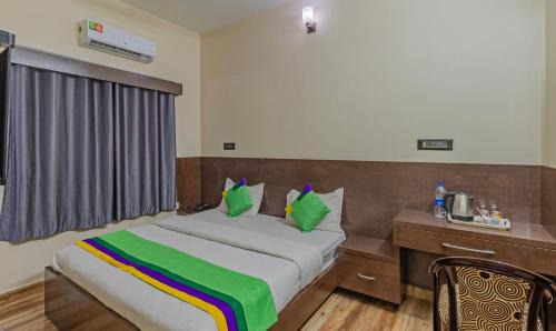 Vellore Hotel | Treebo Pranav Park