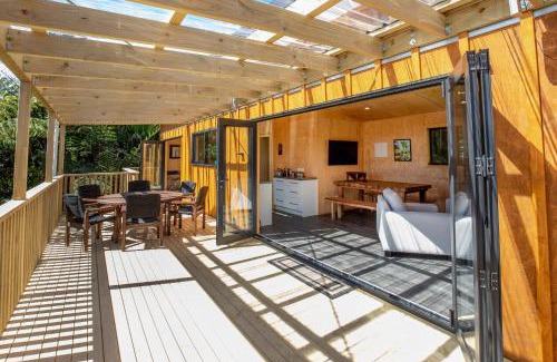 Punakaiki House | Treescapes - Rainforest Hot Tub 2km from Punakaiki