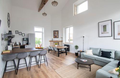 Saint-Severin House | Treize Maison B-2 bed house in centre of Saint Severin