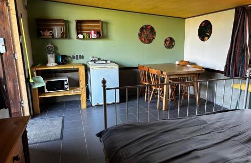 Elim Other | Trekkershut Schuilstal