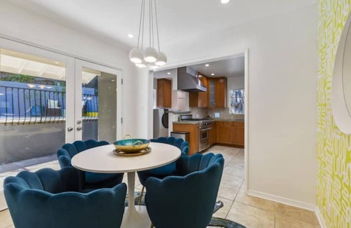Beachwood Canyon House | Trendy 3bd 3bth Hollywoodland Hideaway