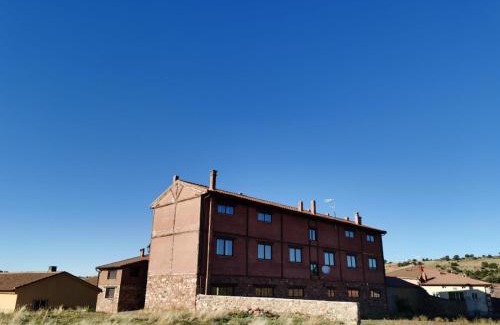 Noviales House | Tres Navíos en el Mar Casa Rural de 10 habitaciones con baño individual precios web